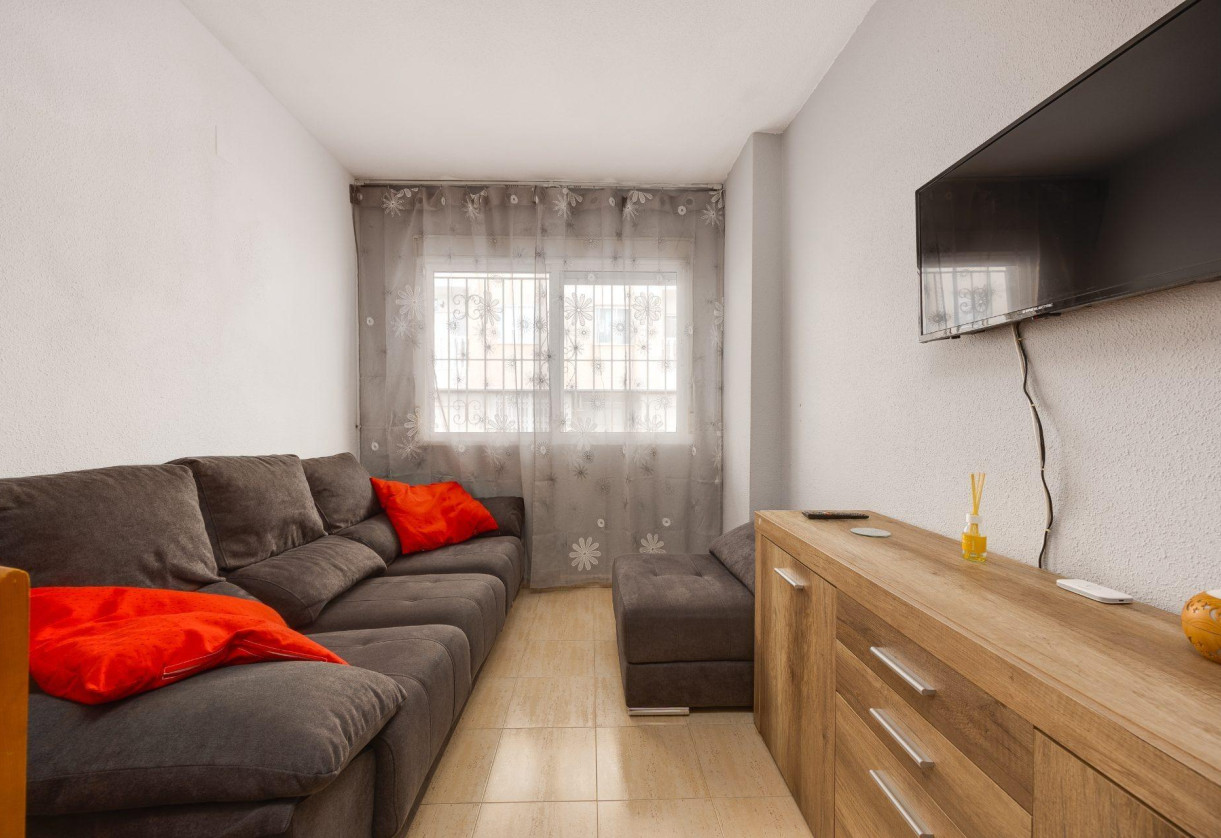 Rynek wtórny · Apartment · Torrevieja · Estacion de autobuses