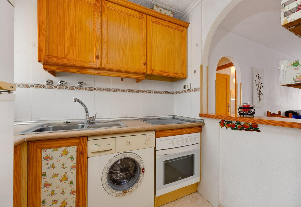 Rynek wtórny · Apartment · Torrevieja · Estacion de autobuses