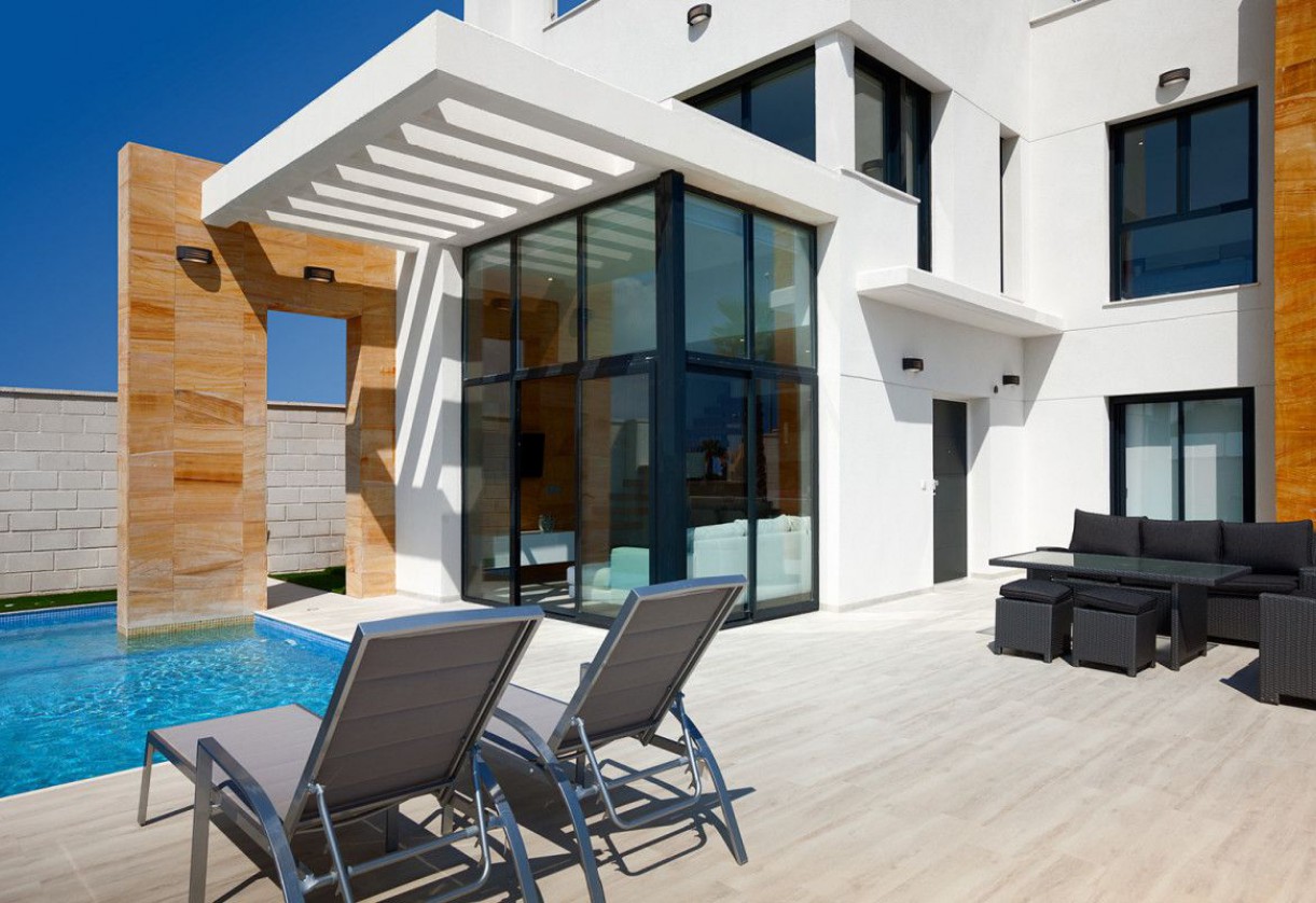 New Build · Villas · Cabo Roig