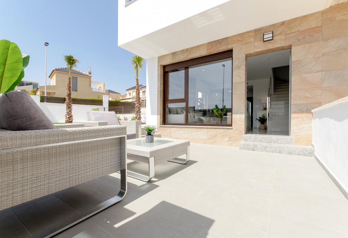 Nueva construcción  · Townhouse · Torrevieja · Los balcones