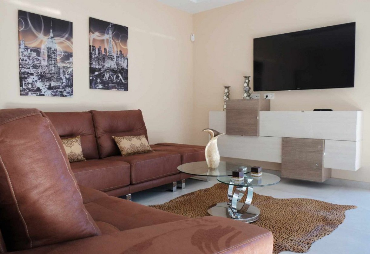 Rynek pierwotny · Villas · Torrevieja