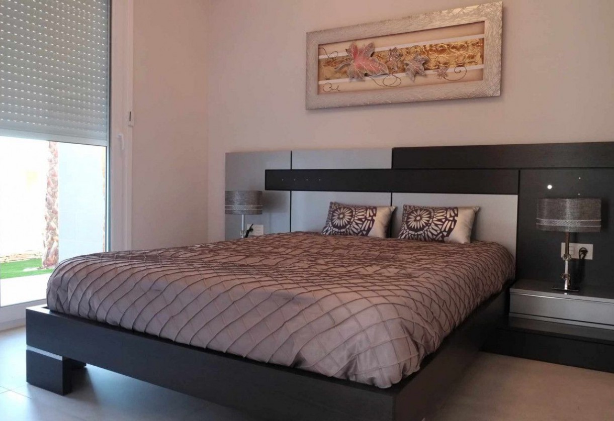 Rynek pierwotny · Villas · Torrevieja