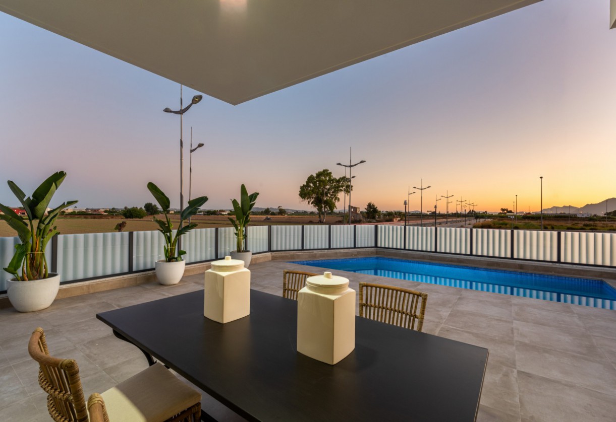 Rynek pierwotny · Villa · Dolores Town