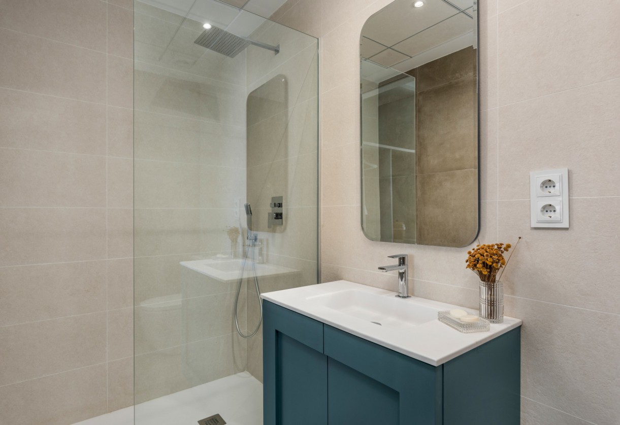 Rynek pierwotny · Villa · Dolores Town