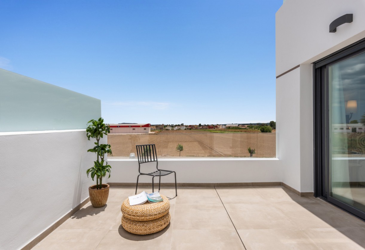 Rynek pierwotny · Villa · Dolores Town