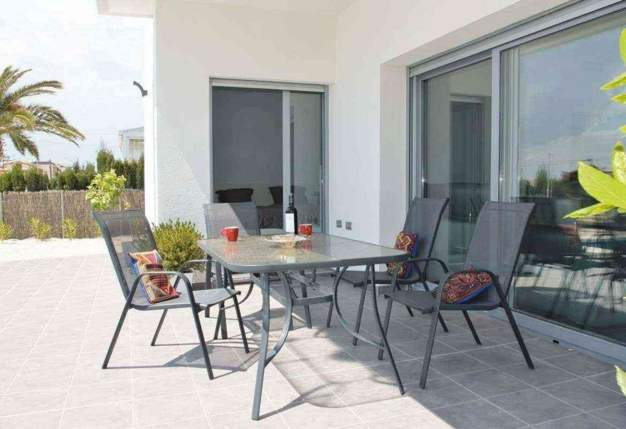 Rynek pierwotny · Villa · Benijófar · Benijofar