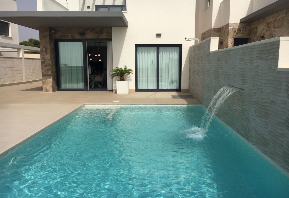 Nueva construcción  · Villas · San Miguel de Salinas