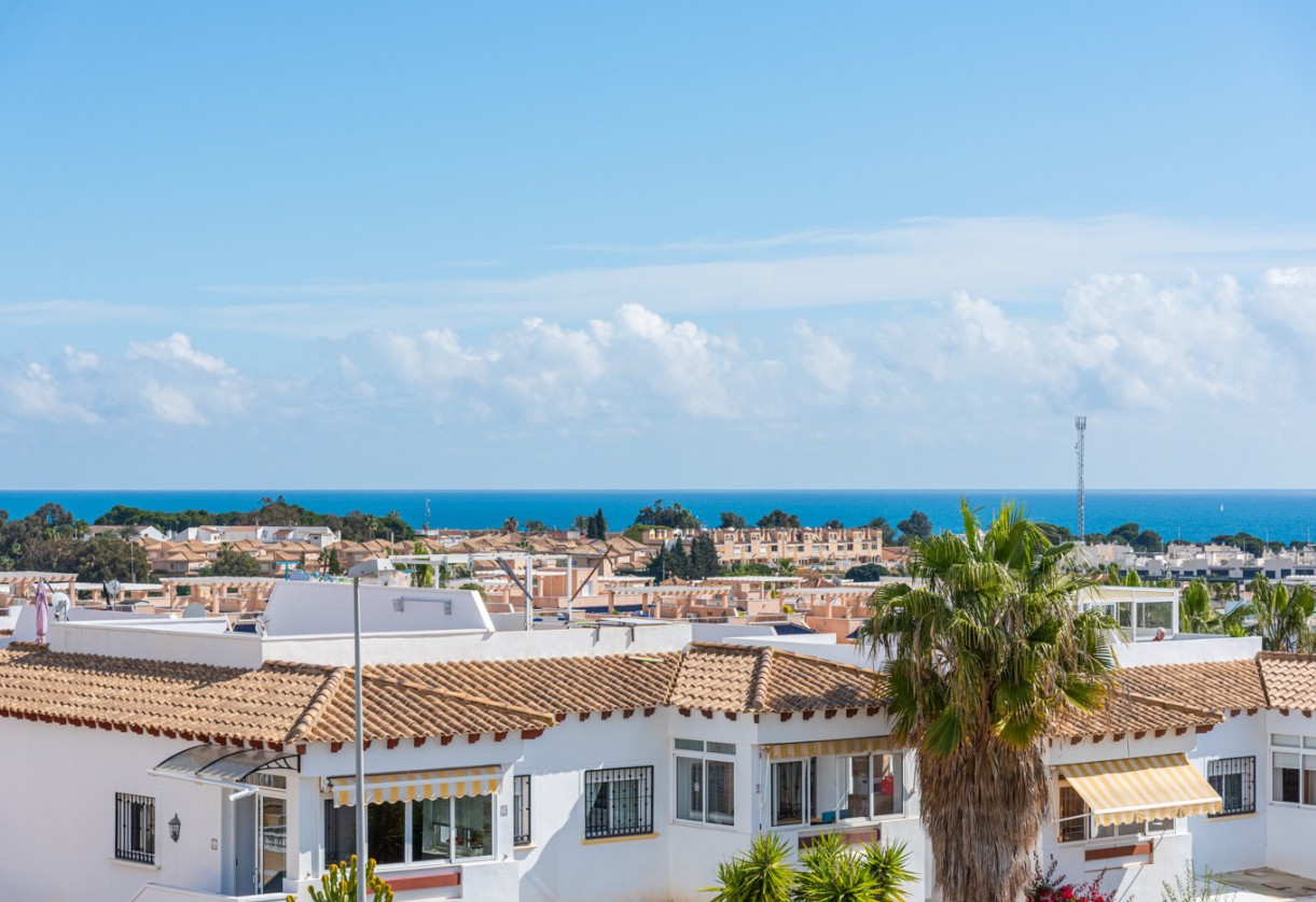 Nueva construcción  · Villas · Orihuela Costa · Punta Prima