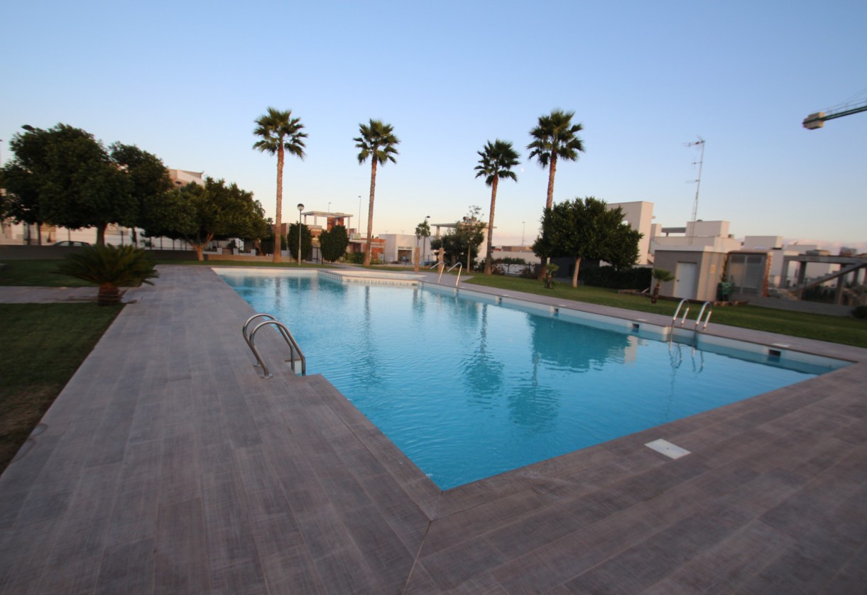 Rynek pierwotny · Villas · Lorca