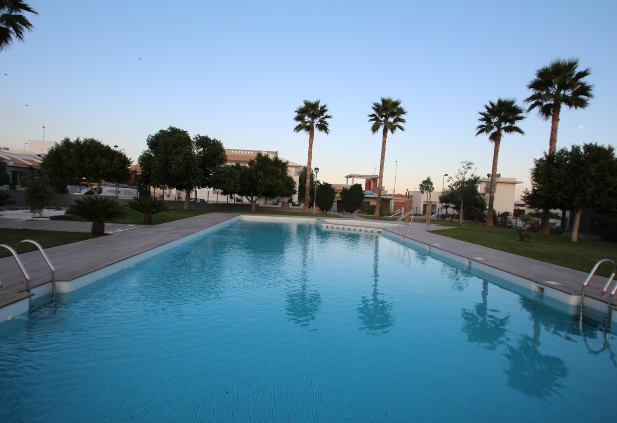 Rynek pierwotny · Villas · Lorca