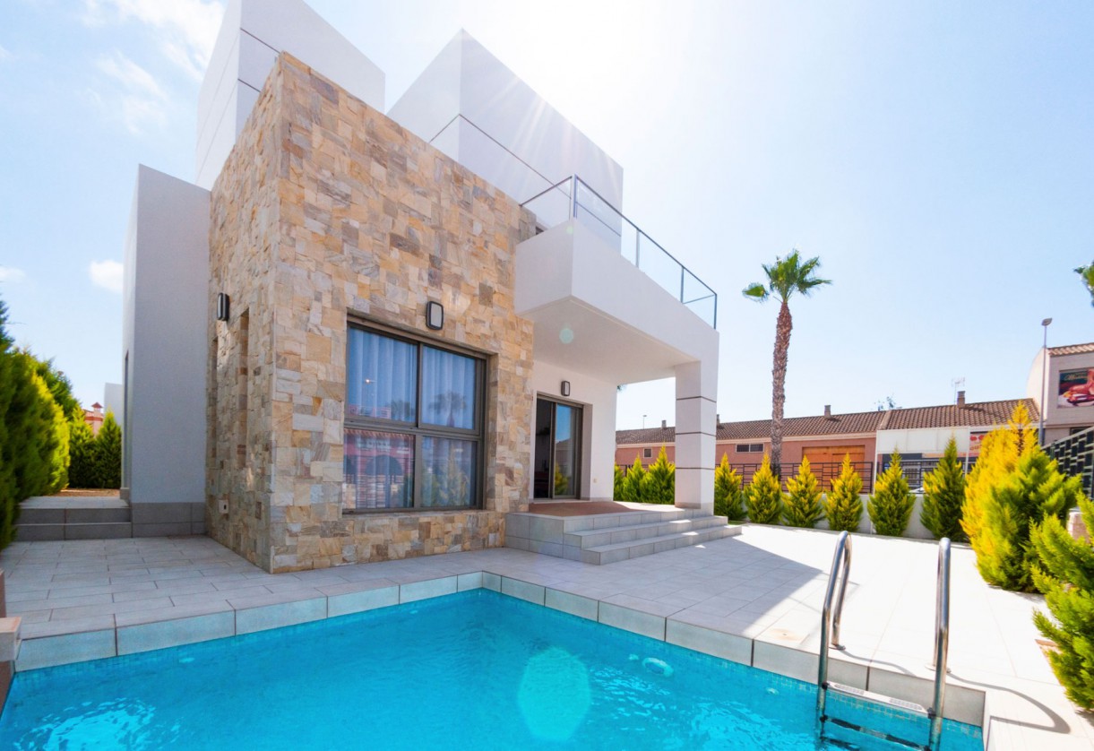 New Build · Villas · Los Alcazares