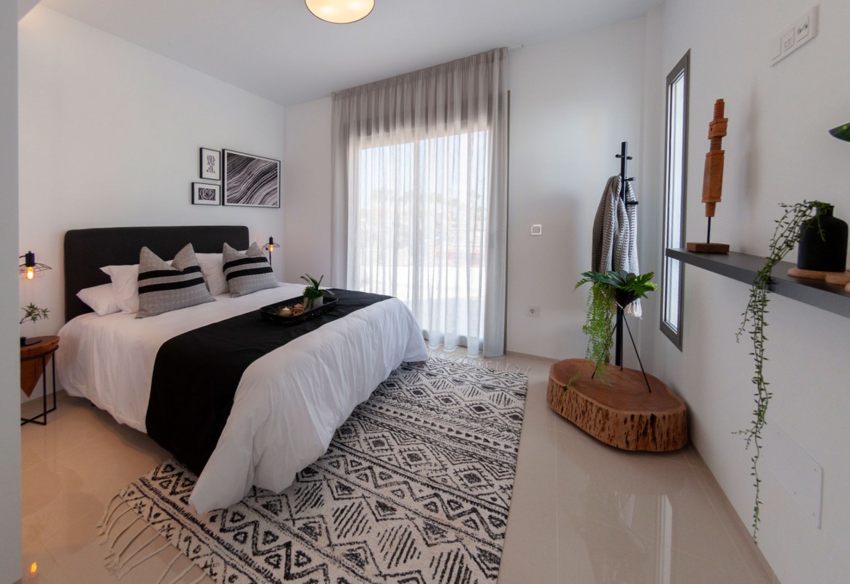 New Build · Villas · Los Alcazares