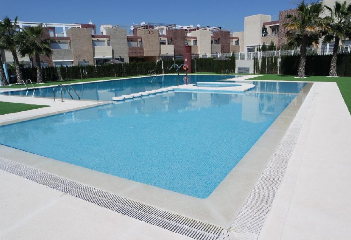 Reventa · Townhouse · Torrevieja · AGUAS NUEVAS