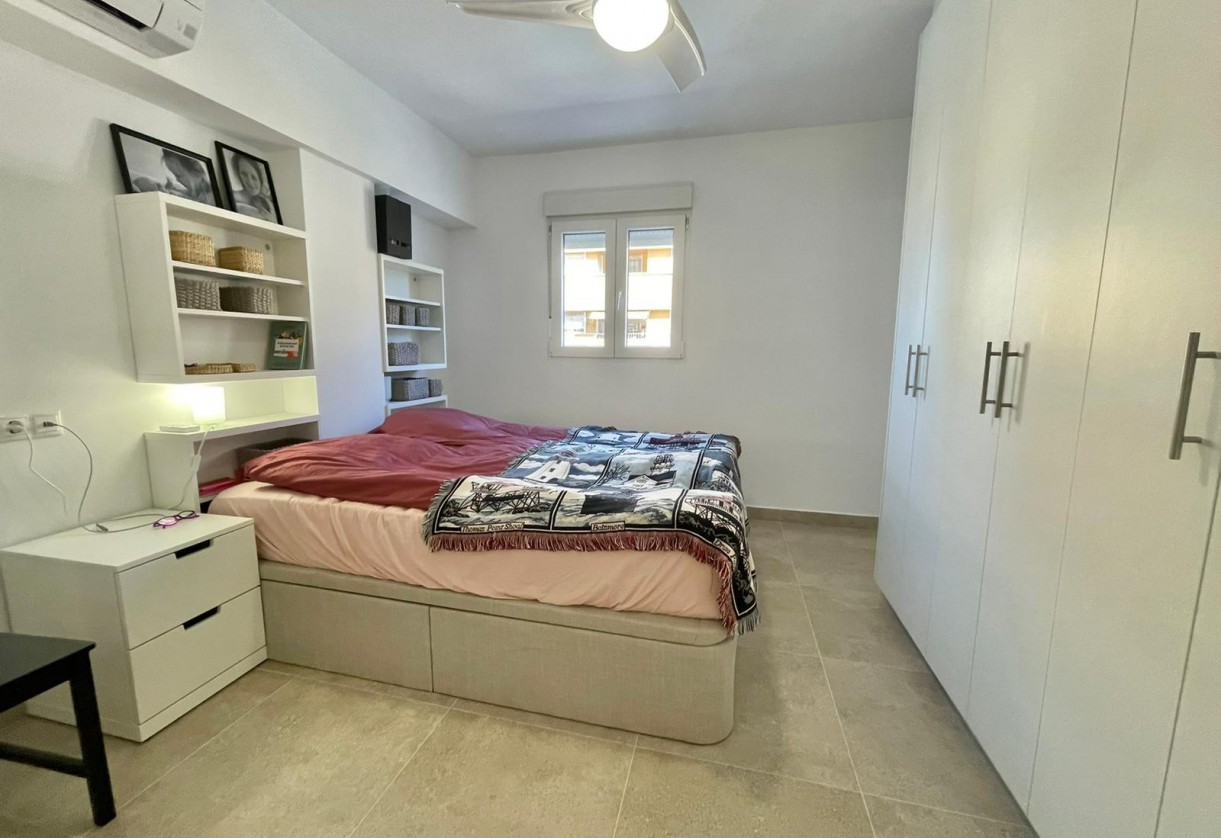 Reventa · Apartment · Torrevieja