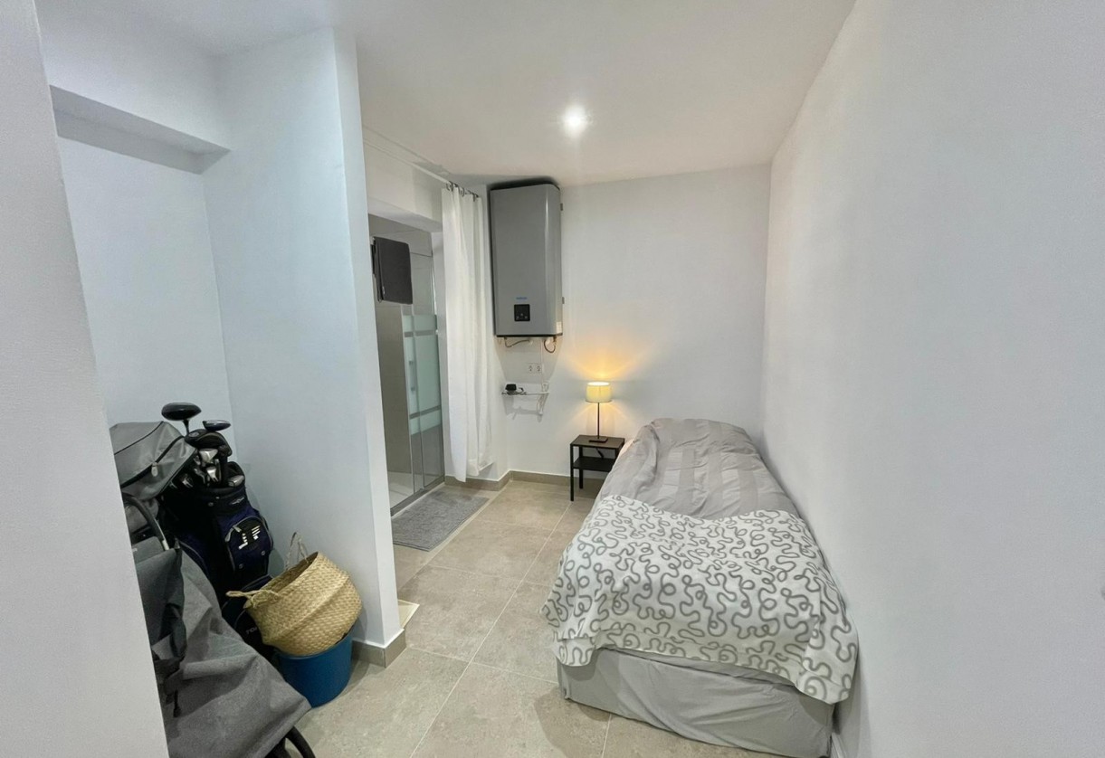 Reventa · Apartment · Torrevieja