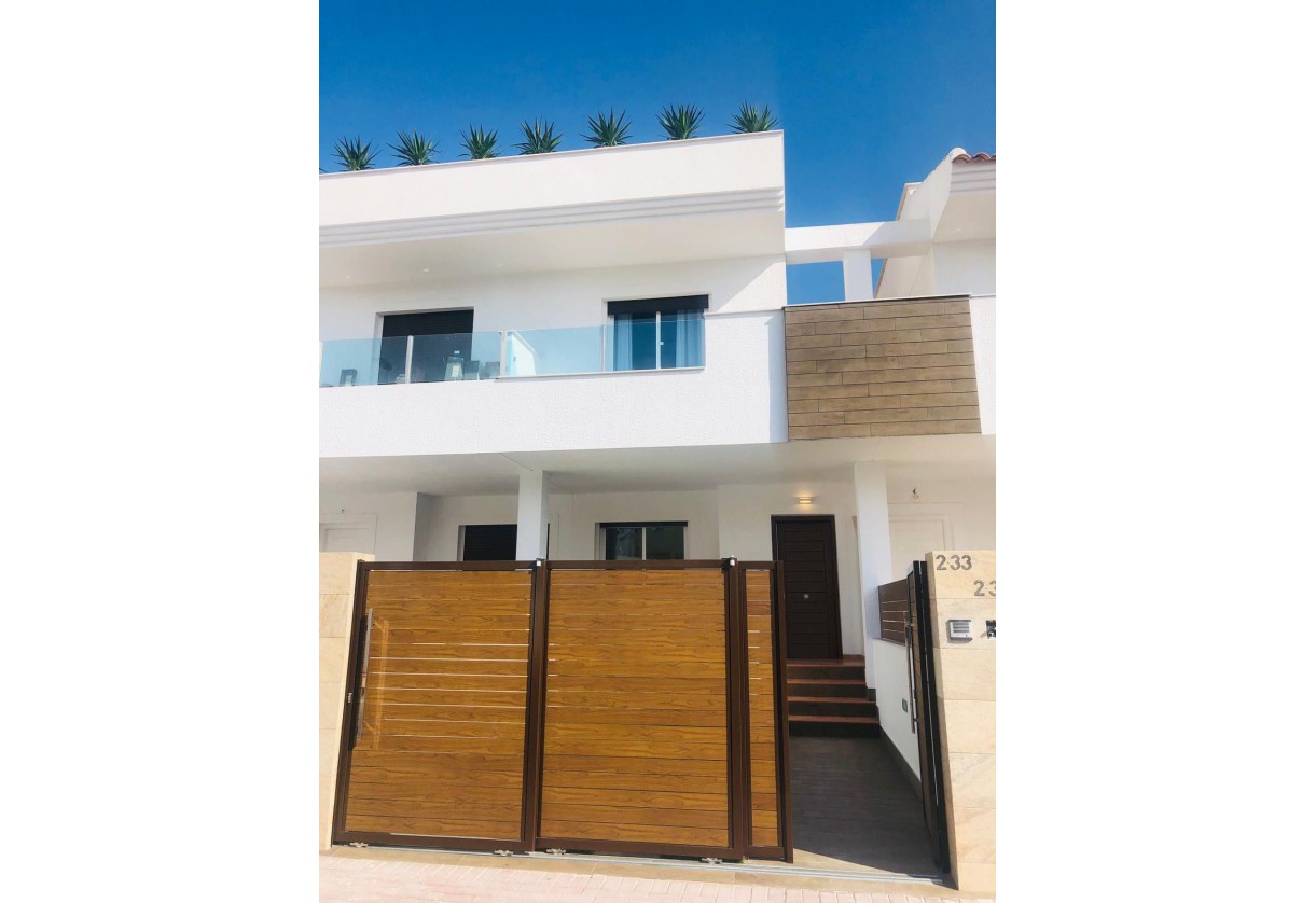 Rynek pierwotny · Terraced Houses · Torrevieja