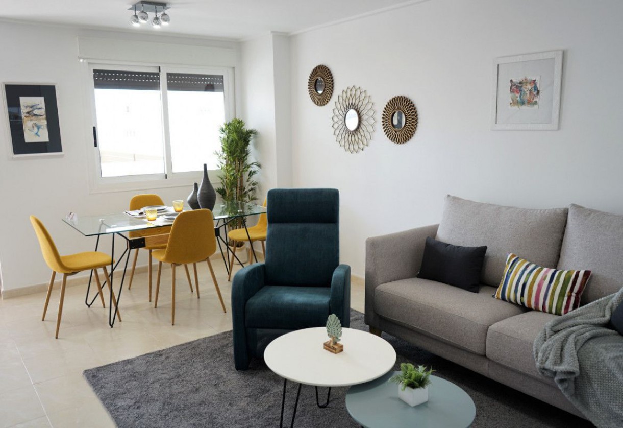 Rynek pierwotny · Terraced Houses · Torrevieja