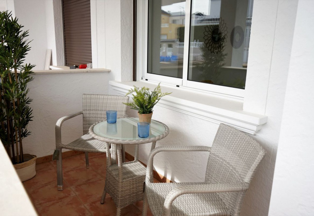 Rynek pierwotny · Terraced Houses · Torrevieja