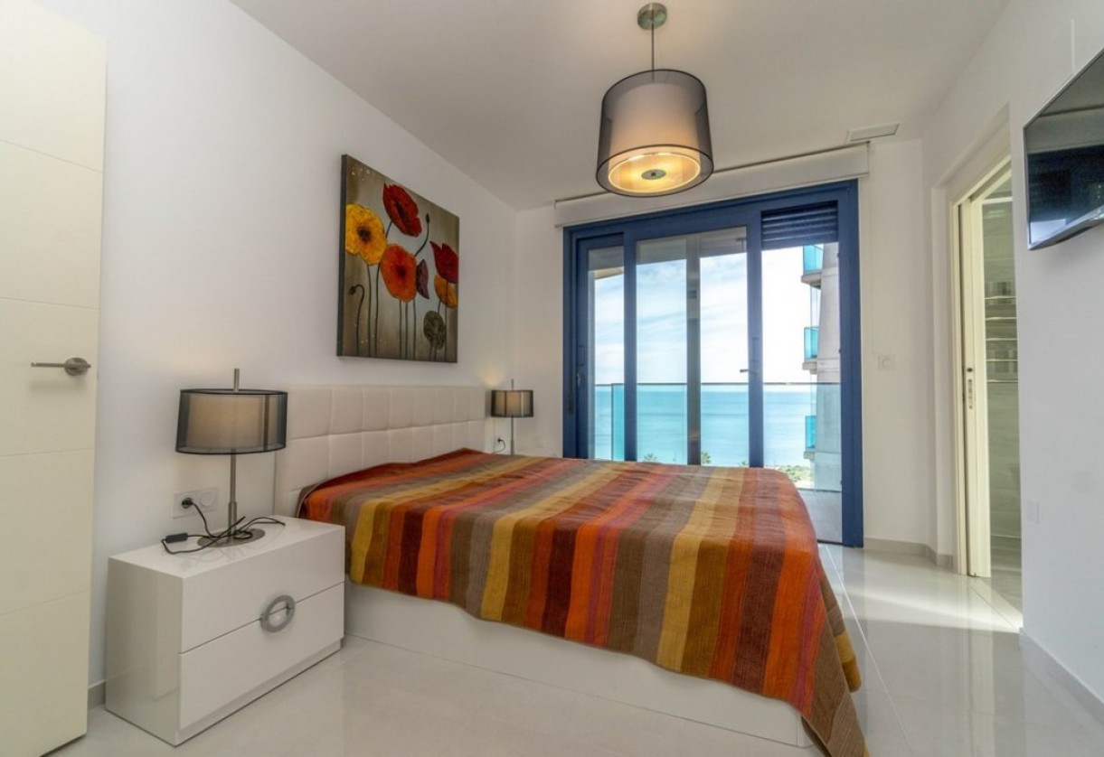 Rynek wtórny · Apartment · Torrevieja · Punta Prima