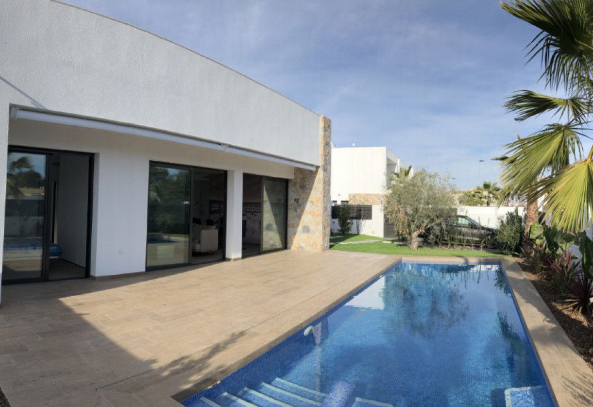 Nueva construcción  · Villas · Pilar de la Horadada · PILAR DE LA HORADADA