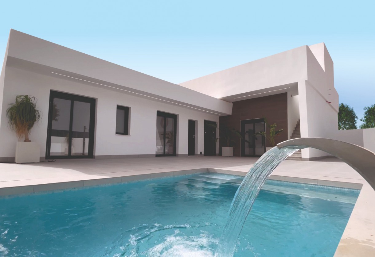 Nueva construcción  · Villas · ROLDAN