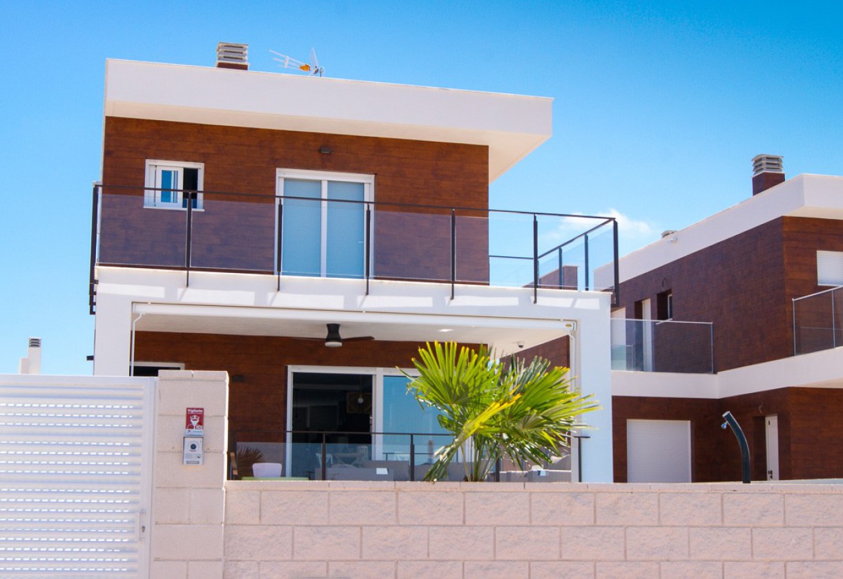 Nueva construcción  · Villas · Gran Alacant