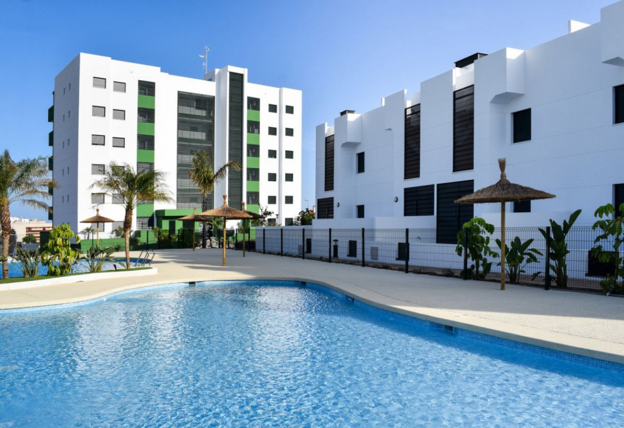 New Build · Apartments · Pilar de la Horadada · Mil palmeras