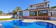 Sale · Villa · Orihuela Costa