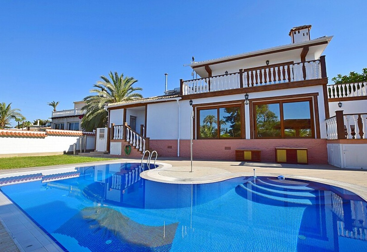 Sale · Villa · Orihuela Costa