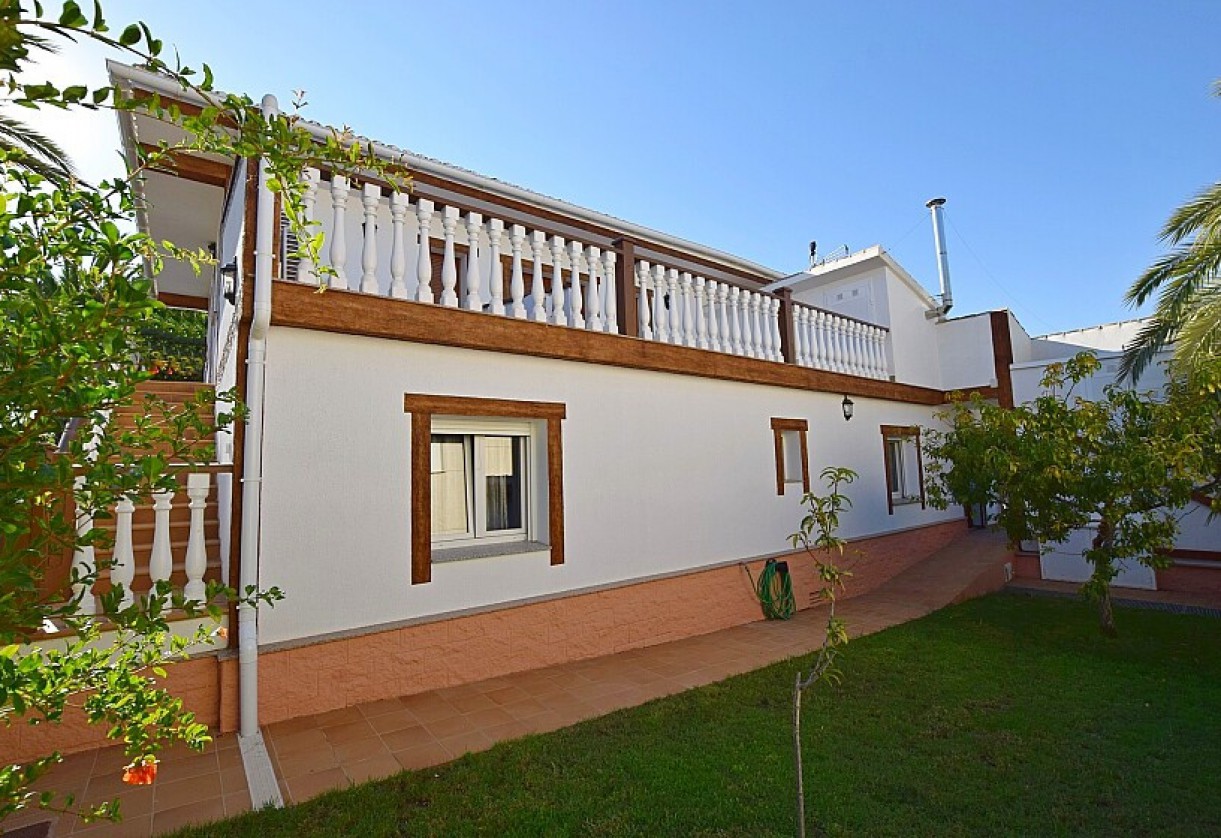 Sale · Villa · Orihuela Costa