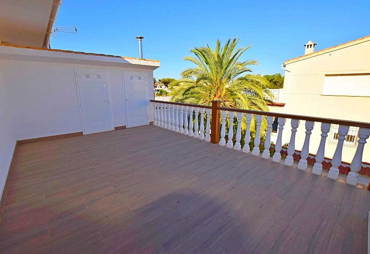 Sale · Villa · Orihuela Costa