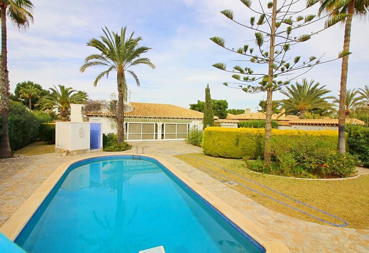 Resale · Villa · Orihuela Costa · Cabo Roig