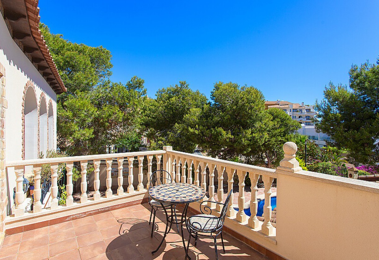 Resale · Villa · Orihuela Costa · Punta Prima