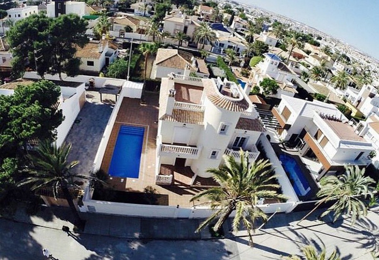 Sale · Villa · Orihuela Costa · Cabo Roig