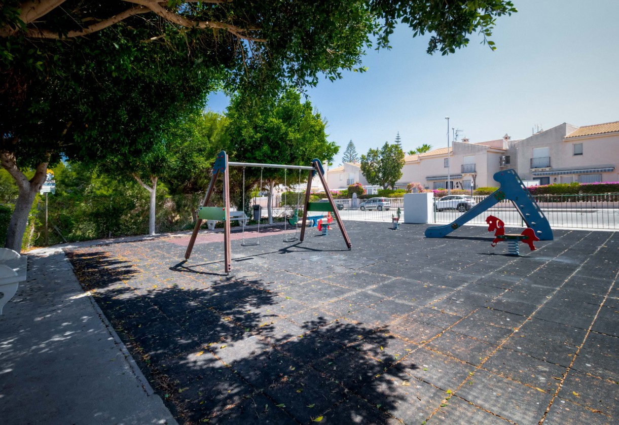 Reventa · Town Houses · Orihuela · Playa Flamenca