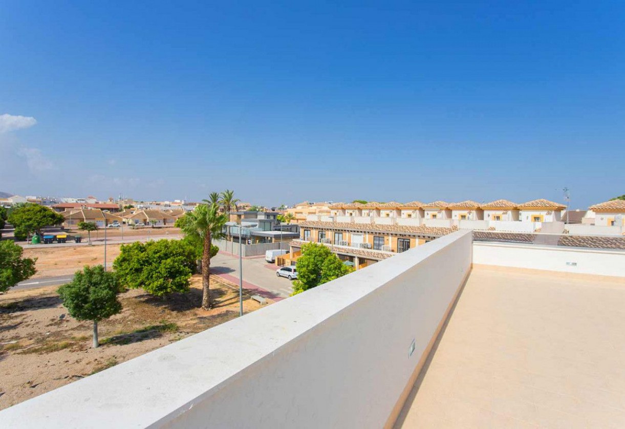 Nueva construcción  · Terraced Houses · Los Dolores · DOLORES DE PACHECO