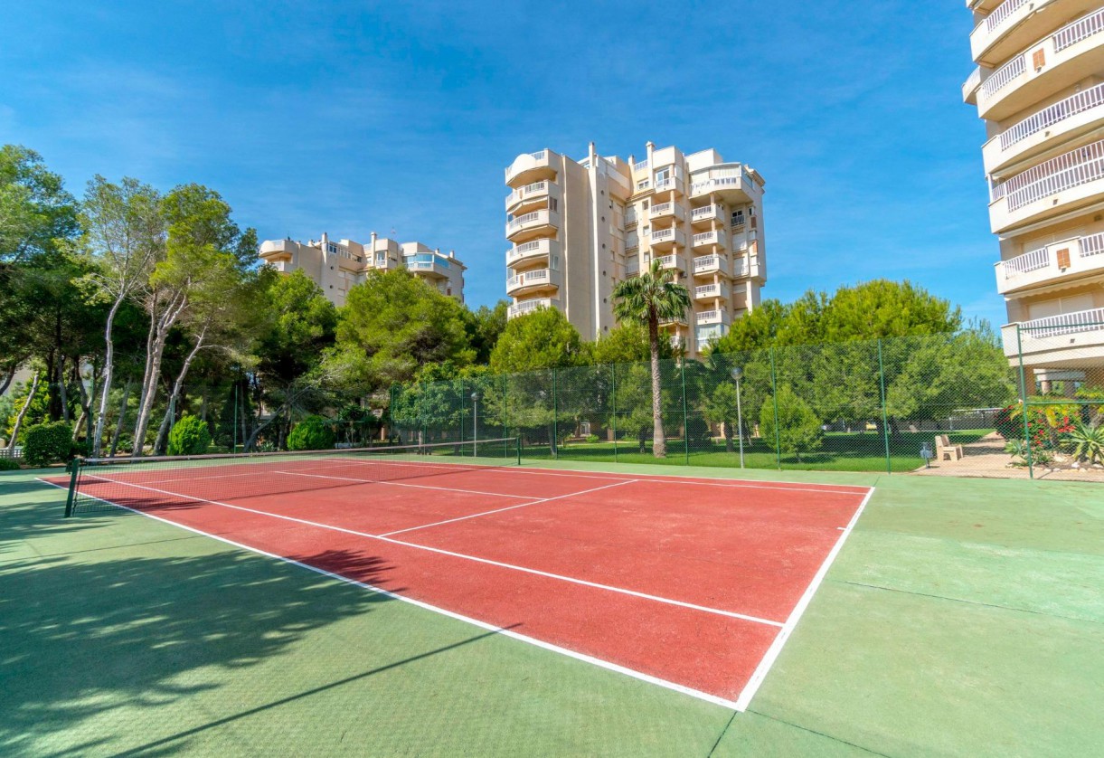 Reventa · Apartment · Orihuela Costa · Campoamor