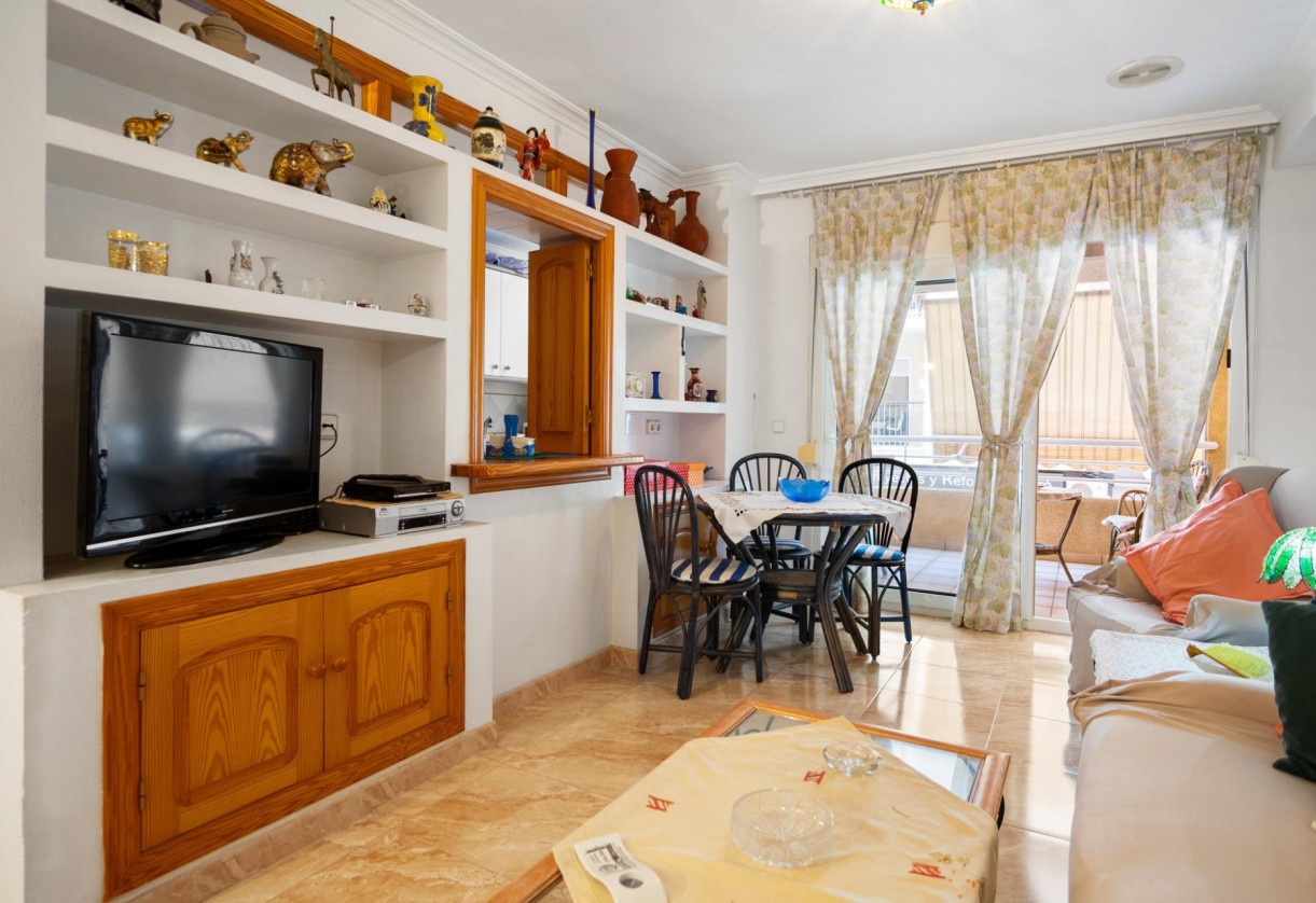 Reventa · Apartment · Torrevieja · La Mata pueblo