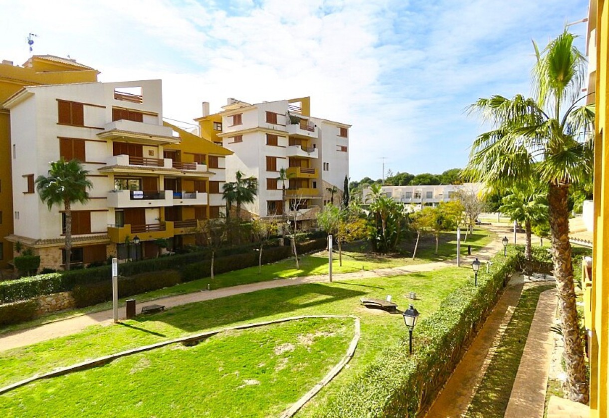 Reventa · Apartment · Orihuela Costa · Punta Prima