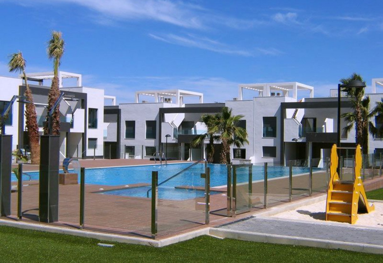 Nueva construcción  · Apartments · Guardamar del Segura · EL RASO