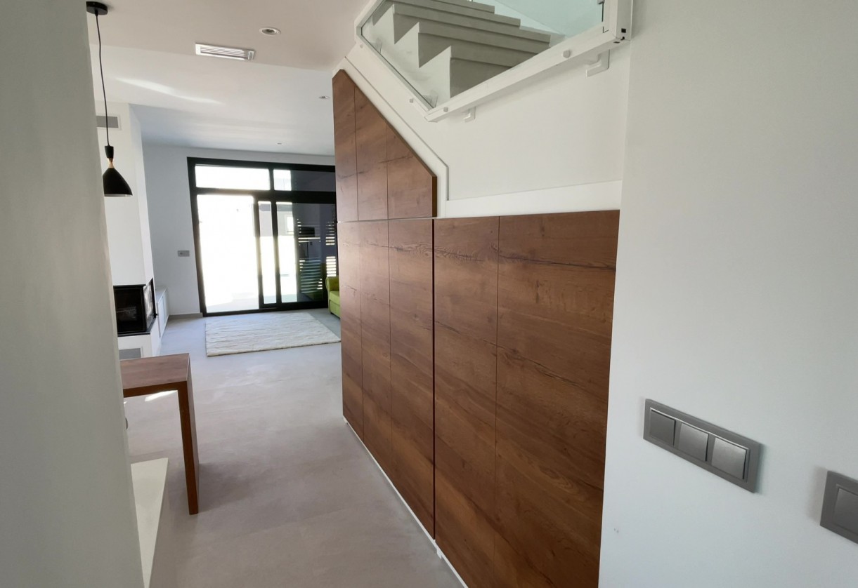 Rynek pierwotny · Villas · Daya Nueva