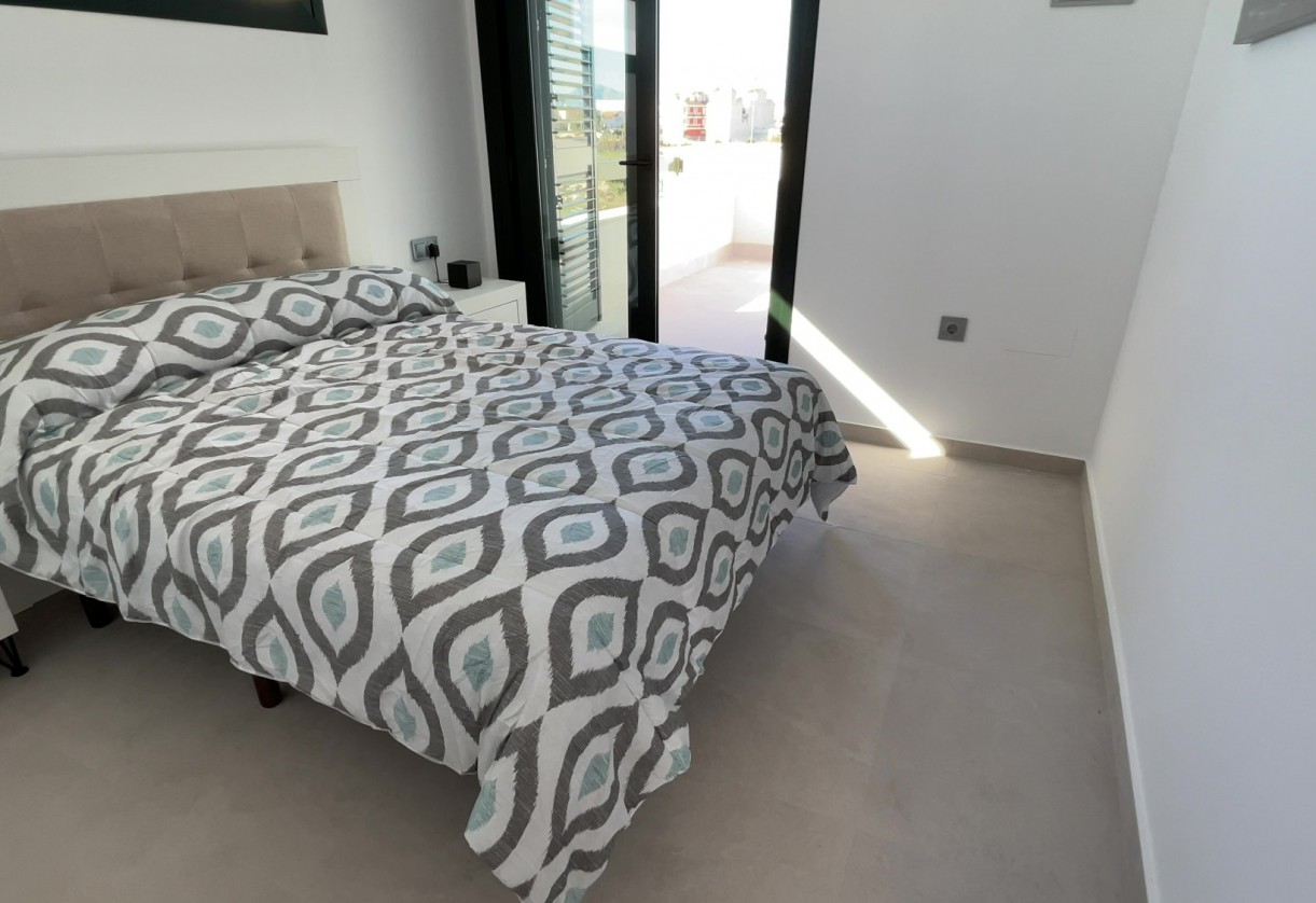 Rynek pierwotny · Villas · Daya Nueva