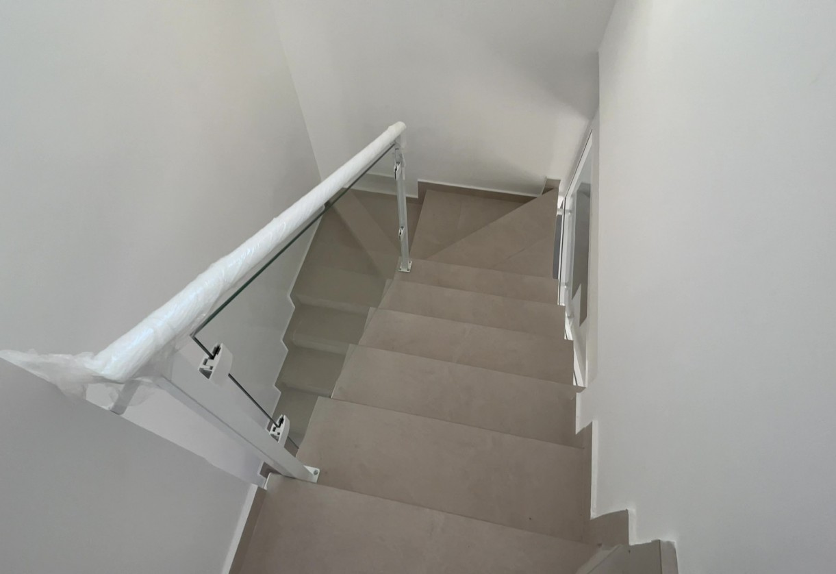 Rynek pierwotny · Villas · Daya Nueva