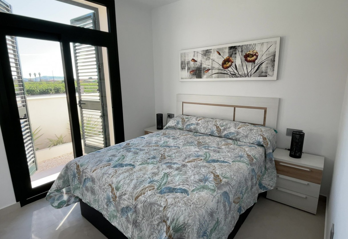 Rynek pierwotny · Villas · Daya Nueva