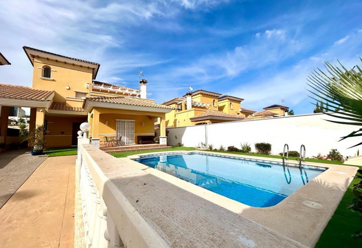 Resale · Villa · Orihuela Costa · Cabo Roig