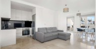 Reventa · Apartment · Villamartin