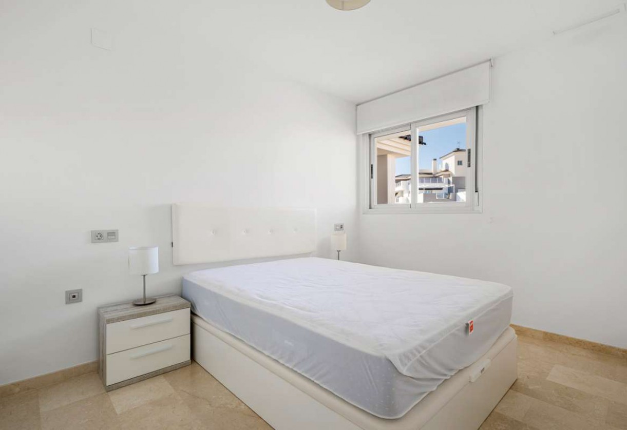 Reventa · Apartment · Villamartin