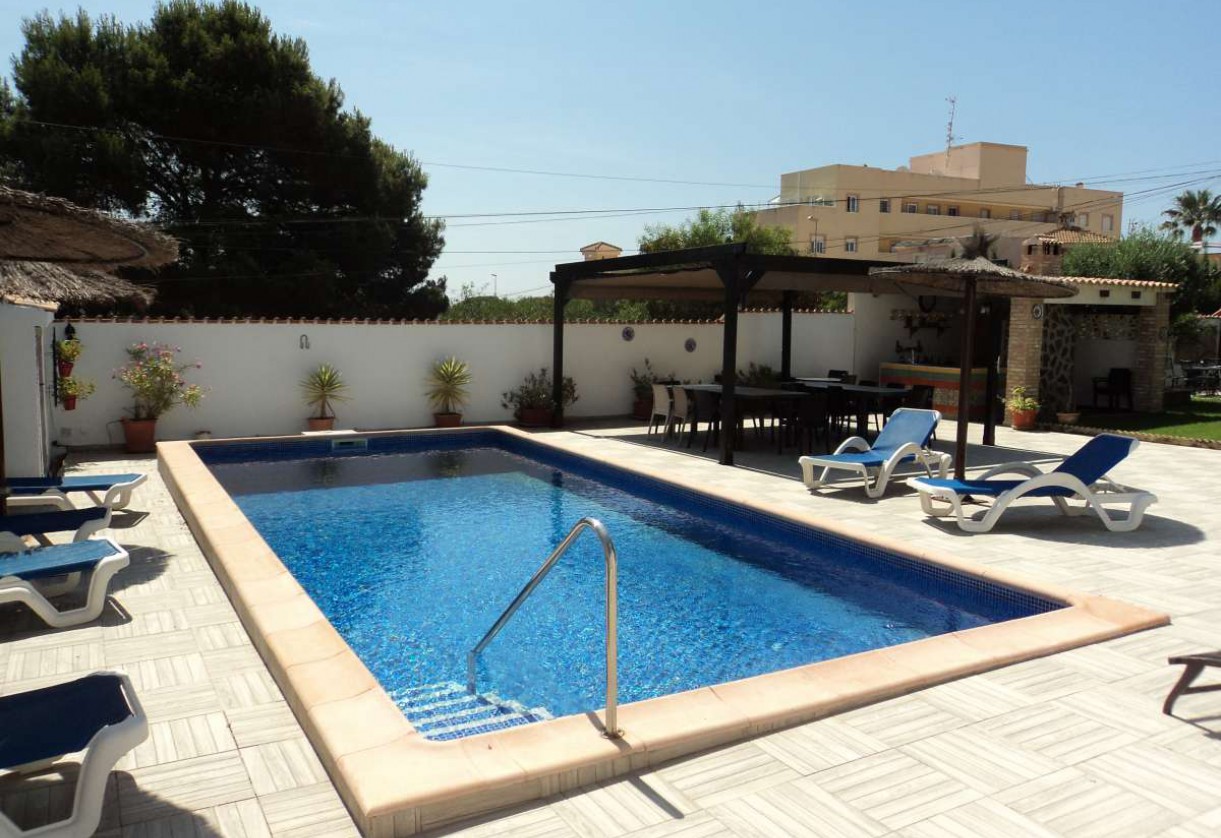 Sale · Villa · Cabo Roig