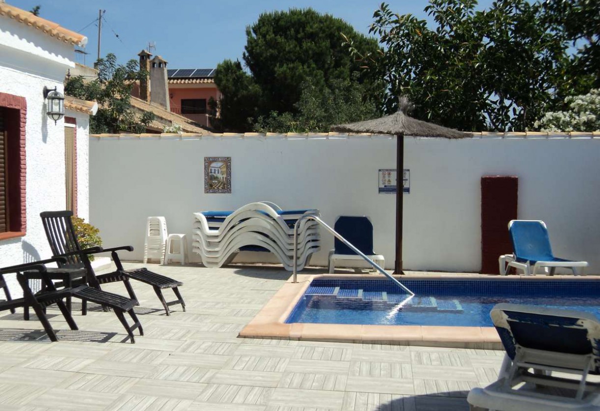 Sale · Villa · Cabo Roig