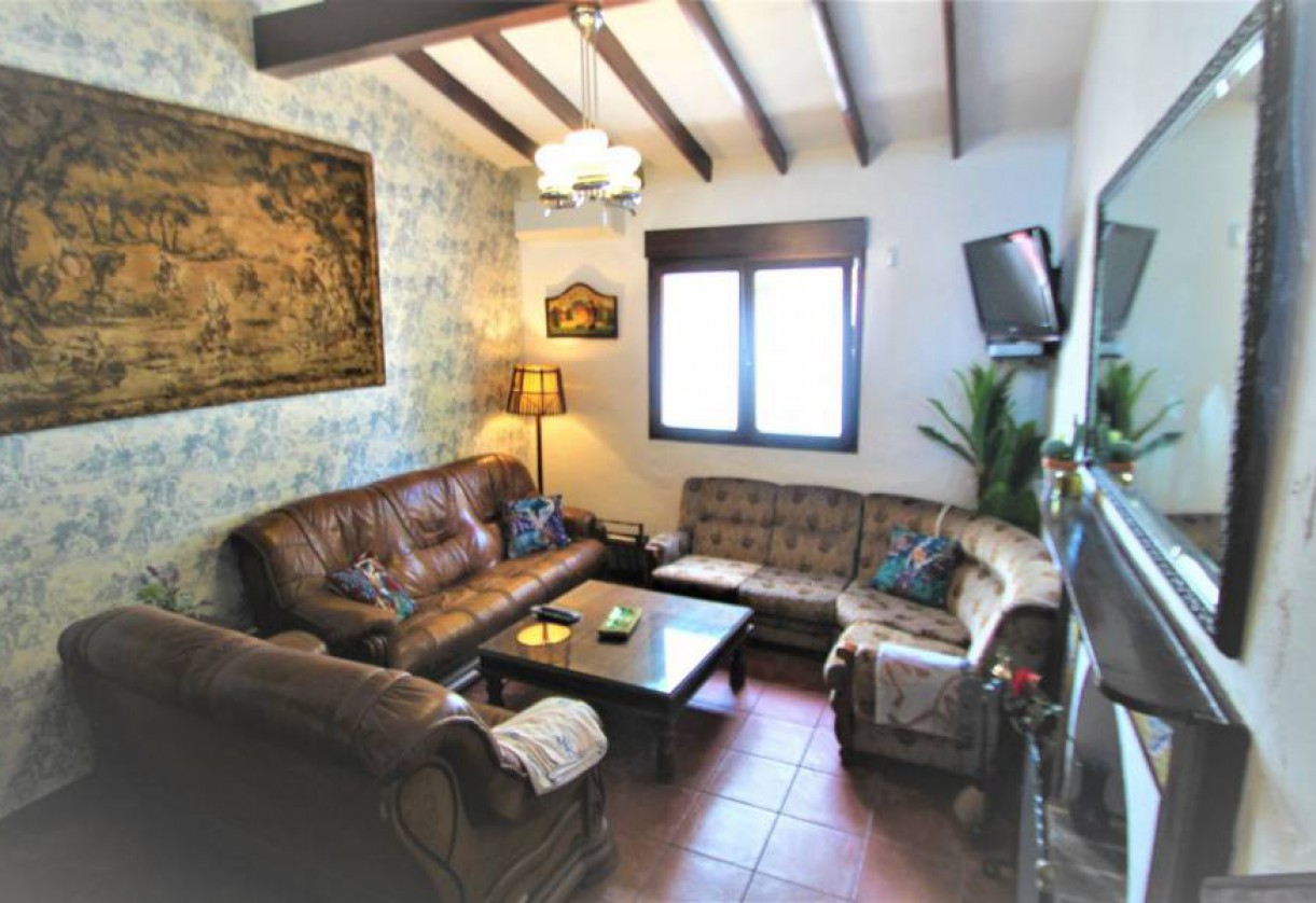 Sale · Villa · Cabo Roig